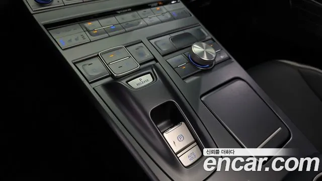 Hyundai Nexo — Фото автомобиля 12