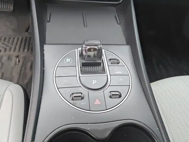 BYD Seal 05 DM-i — Фото автомобиля 16
