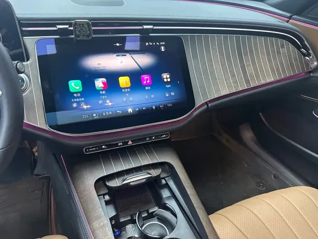 Mercedes-Benz E-Class — Фото автомобиля 8