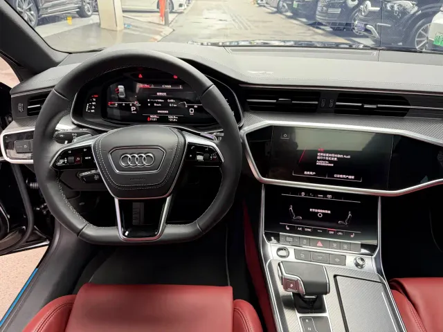 Audi A7L — Фото автомобиля 14