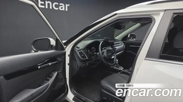 Kia Seltos Seltos Бензин 1.6 турбо 2WD — Фото автомобиля 10