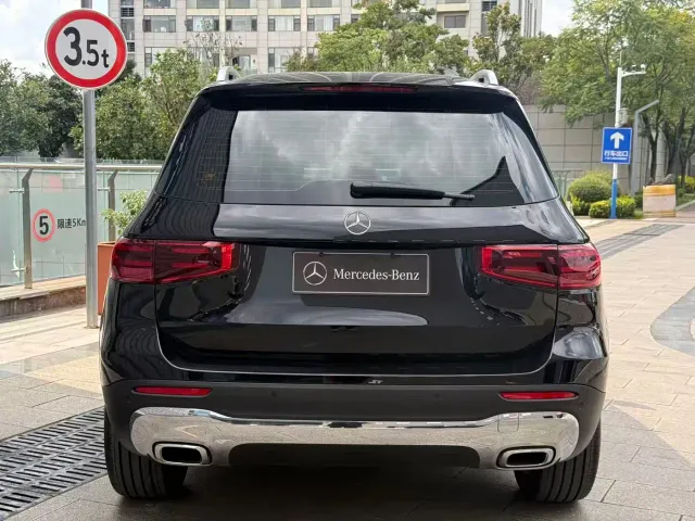 Mercedes-Benz GLB-Class — Фото автомобиля 29