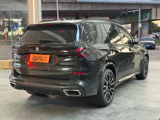 BMW X5 — Фото автомобиля 3