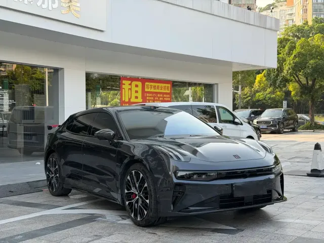 ZEEKR Zeekr 001 2026 Base Model — Фото автомобиля 3