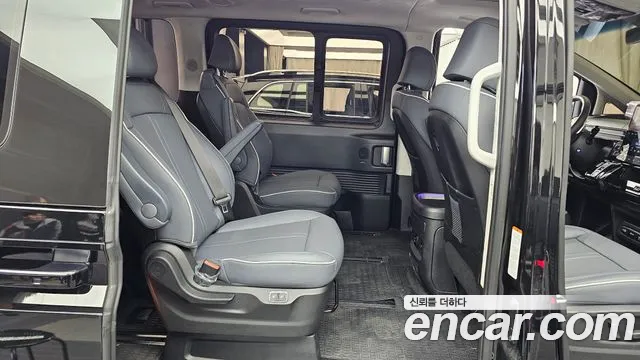 Hyundai Staria — Фото автомобиля 18