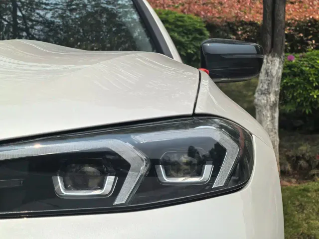 BMW 3 Series — Фото автомобиля 5