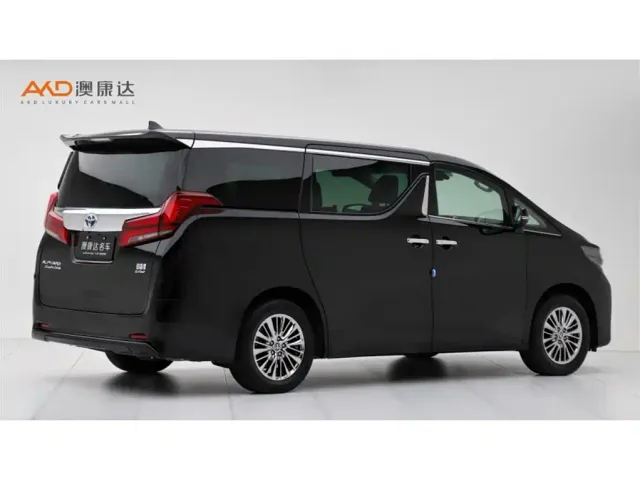 Toyota Alphard — Фото автомобиля 3