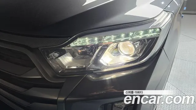 KG_Mobility_Ssangyong Rexton Новый Rexton Sport Дизель 2.2 4WD — Фото автомобиля 22