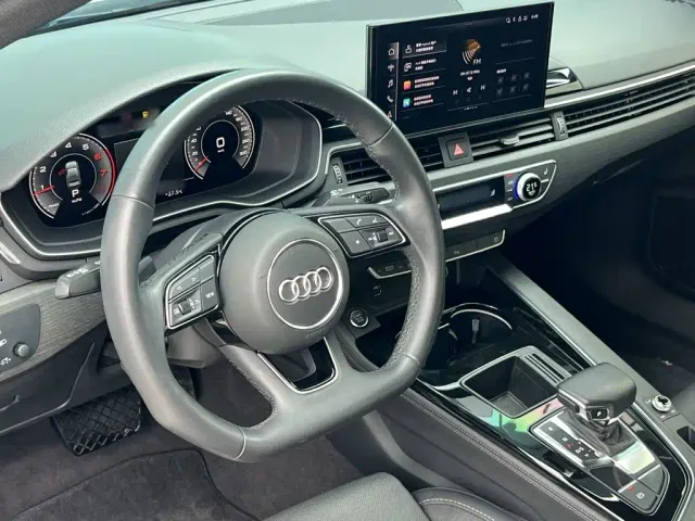 Audi A4L — Фото автомобиля 17