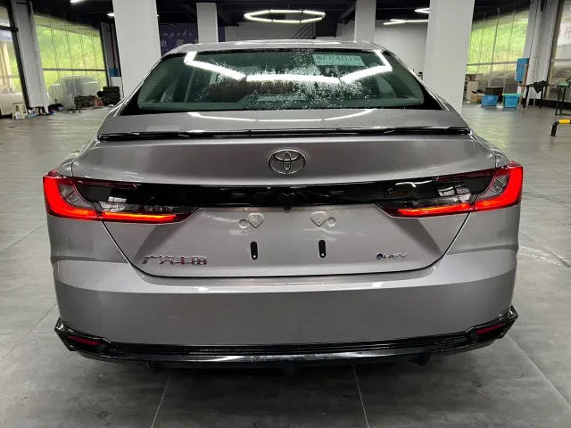 Toyota Camry — Фото автомобиля 11