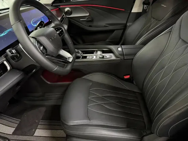 Chery Arrizo 8 — Фото автомобиля 5