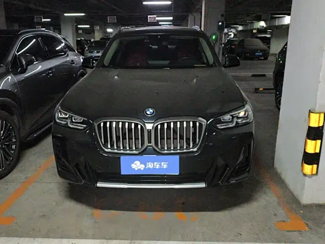 BMW X3 — Фото автомобиля 2