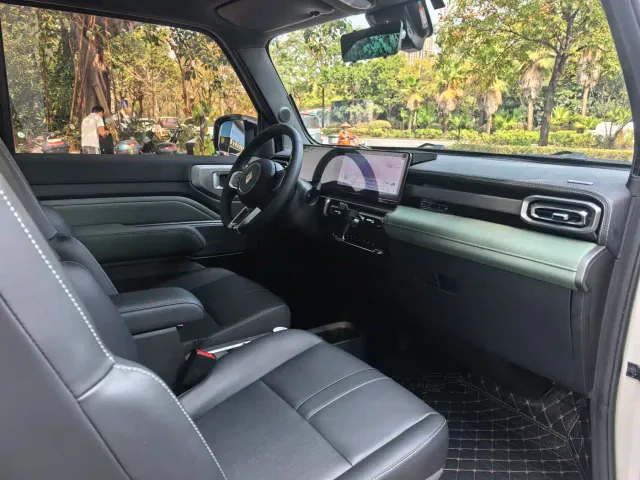 Baojun Yep — Фото автомобиля 8