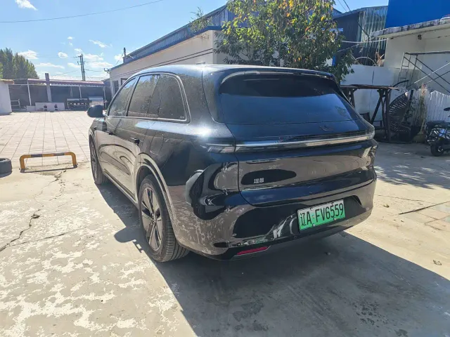 Li Auto L6 — Фото автомобиля 3