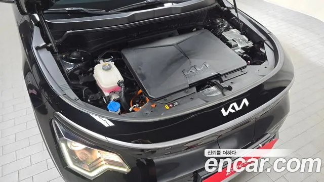 Kia Niro — Фото автомобиля 9