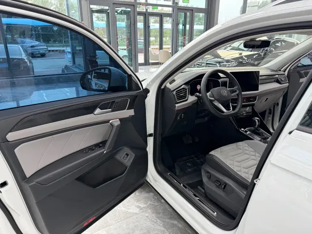 Volkswagen Tayron — Фото автомобиля 7
