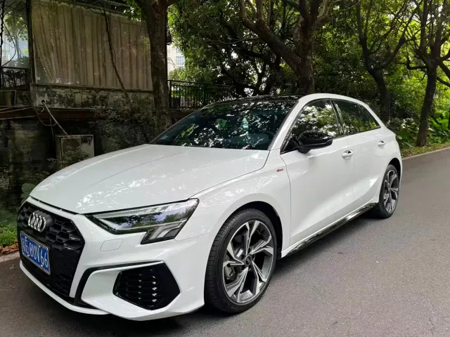 Фотография автомобиля — Audi A3