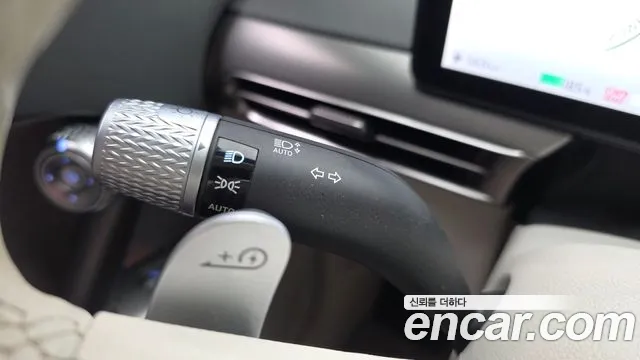 Genesis GV60 — Фото автомобиля 28