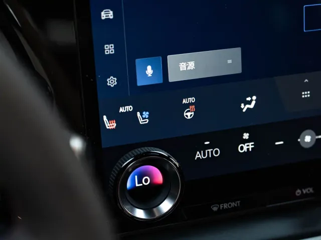 Lexus RX — Фото автомобиля 17