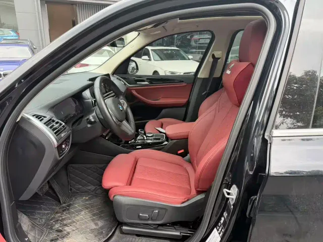 BMW X3 — Фото автомобиля 4