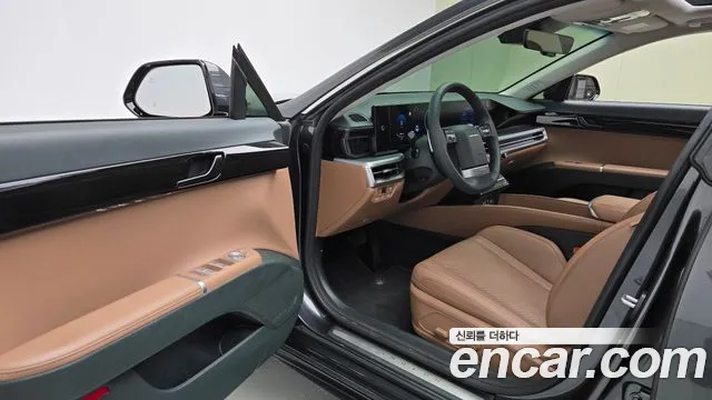 Hyundai Grandeur GN7 — Фото автомобиля 10