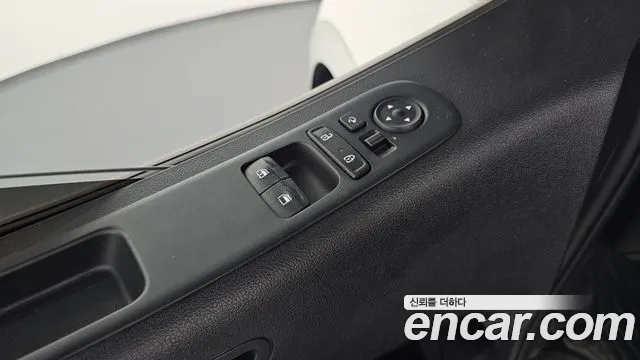 Hyundai Staria Staria Tourer 11 мест — Фото автомобиля 17