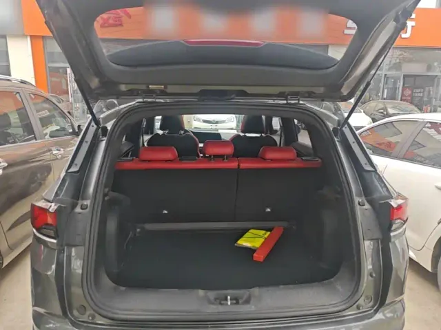 Changan CS35 Plus — Фото автомобиля 14