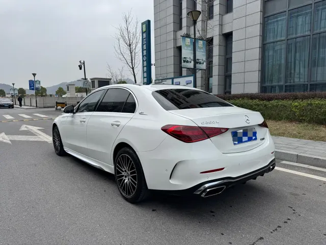 Mercedes-Benz C-Class — Фото автомобиля 5