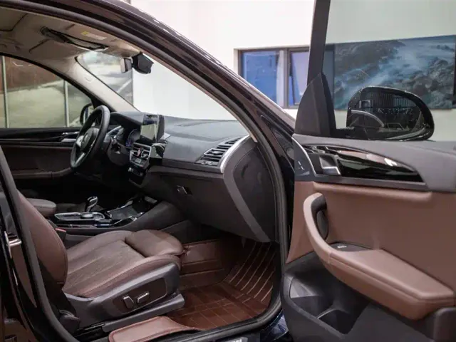 BMW X3 — Фото автомобиля 19
