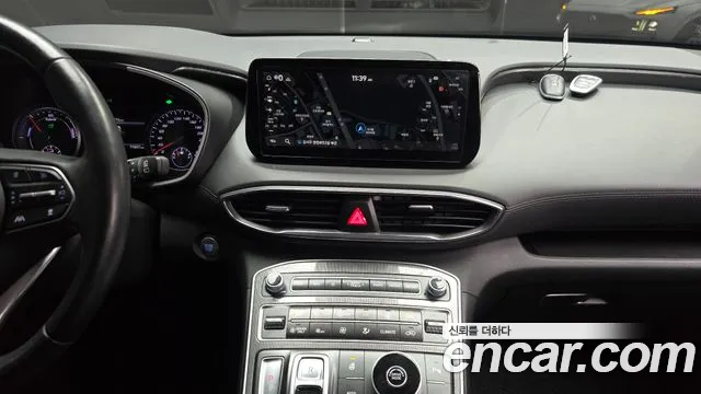 Hyundai Santa Fe New — Фото автомобиля 20