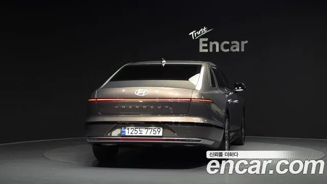 Hyundai Grandeur GN7 — Фото автомобиля 4
