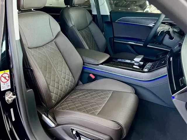 Audi A8 — Фото автомобиля 8