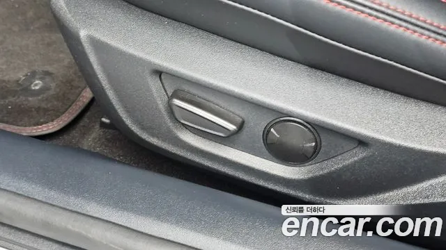 Ford Mustang — Фото автомобиля 19