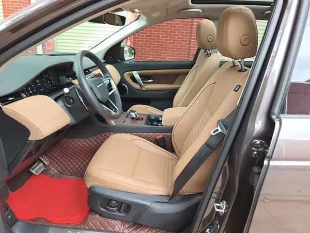 Land Rover Discovery Sport — Фото автомобиля 14