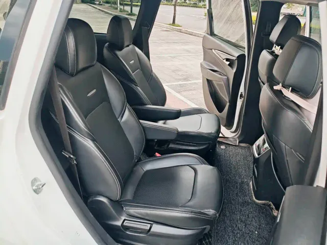 Maxus G50 — Фото автомобиля 6