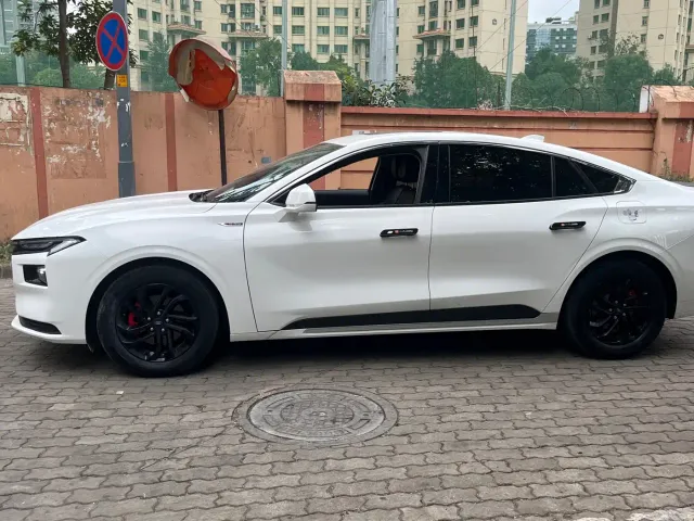 Ford Mondeo — Фото автомобиля 17