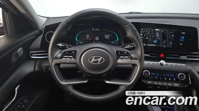 Hyundai Avante CN7 — Фото автомобиля 14
