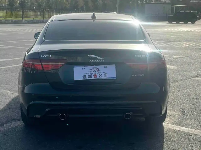 Jaguar XEL — Фото автомобиля 8
