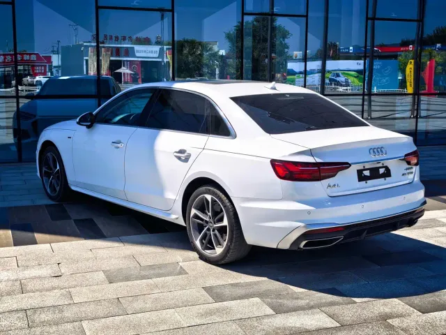 Audi Audi A4L 2023 40 TFSI Fashion Dynamic — Фото автомобиля 6