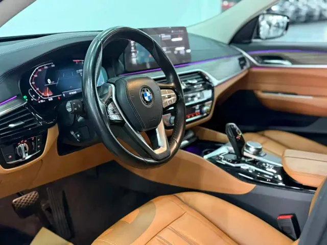 BMW 6 Series Gran Turismo — Фото автомобиля 4
