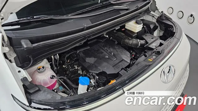 Hyundai Staria Staria L3.5 Карго 5 мест — Фото автомобиля 3