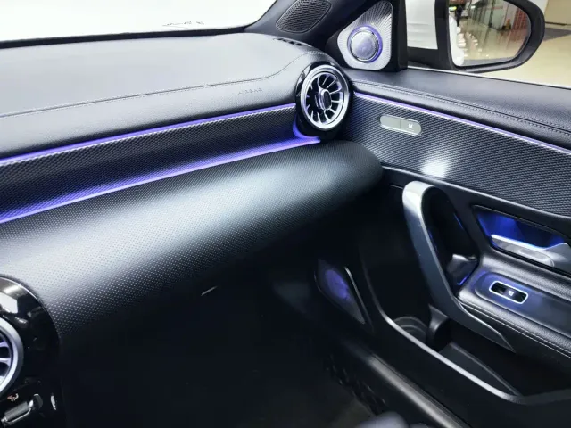 Mercedes-Benz A-Class — Фото автомобиля 18