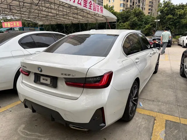 BMW 3 Series — Фото автомобиля 8