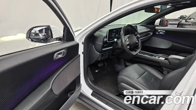 Hyundai Ioniq 6 — Фото автомобиля 15
