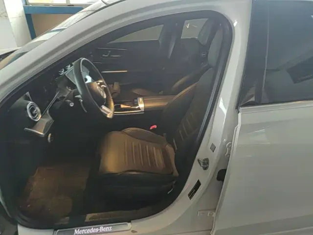 Mercedes-Benz C-Class — Фото автомобиля 14