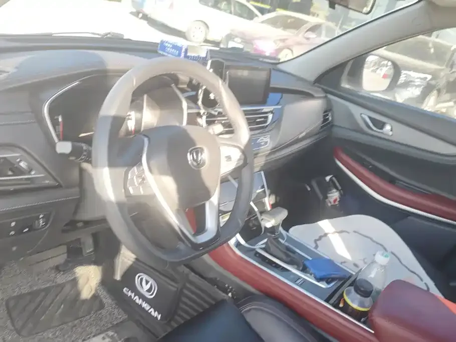 Changan Changan CS75 2022 Blue Whale Edition 1.5T DCT Luxury — Фото автомобиля 12