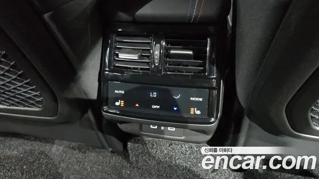 Renault-KoreaSamsung Grand Koleos Grand Koleos — Фото автомобиля 16