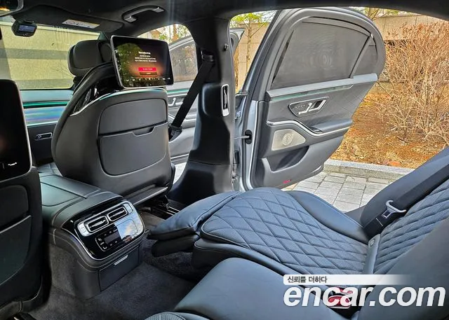 Mercedes-Benz S-Class — Фото автомобиля 11