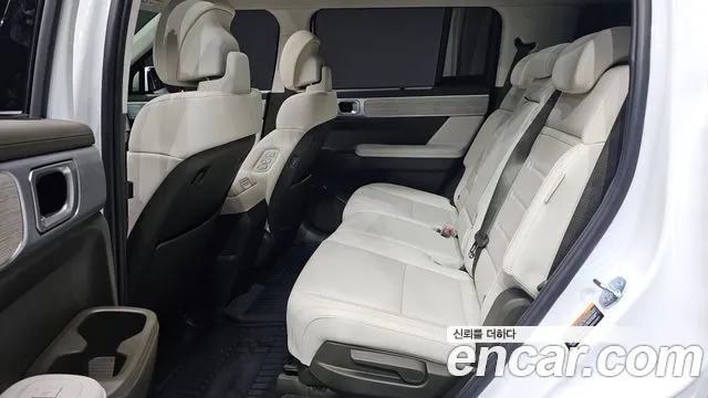 Hyundai Santa Fe — Фото автомобиля 18