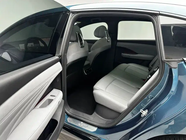 Nissan N7 — Фото автомобиля 12
